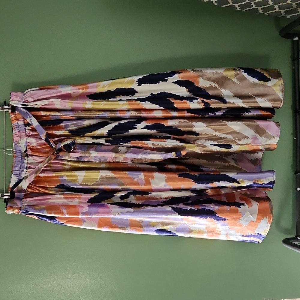 Nwot elastic waist skirt